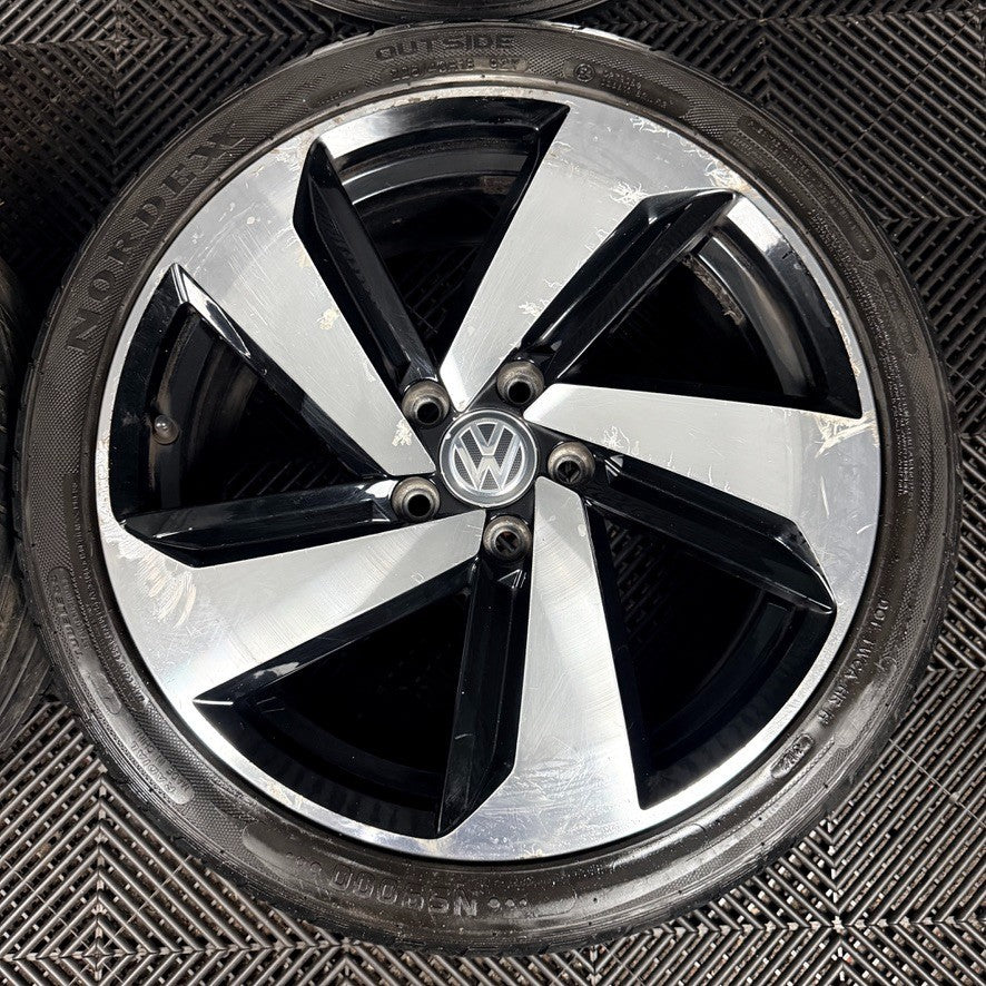 18" VW Golf GTI Mk7 GT GTD Milton Keynes Wheels Tyre Alloy 5G0601025CN Genuine