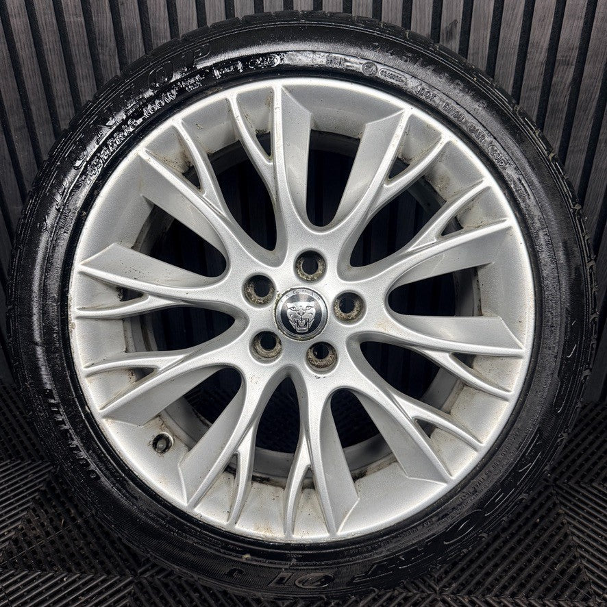 1X 18'' Jaguar XF Lyra X250 Alloy Tyre Wheel Single CX23-1007-AA Genuine