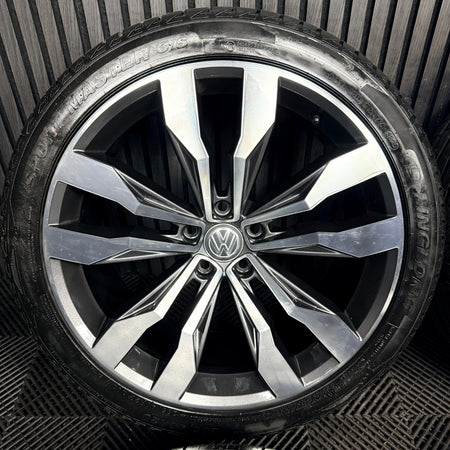 20'' VW Tiguan R Line Suzuka Grey Dc Alloy Wheels Tyre Alloys 5NA601025G Genuine