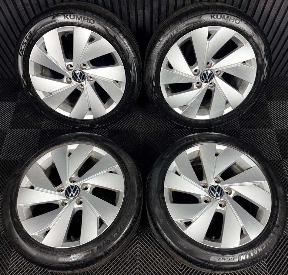 17'' VW Golf Belmont MK8 MK7 MK6 Alloy Wheels Tyres Alloys 5H0601025C Genuine