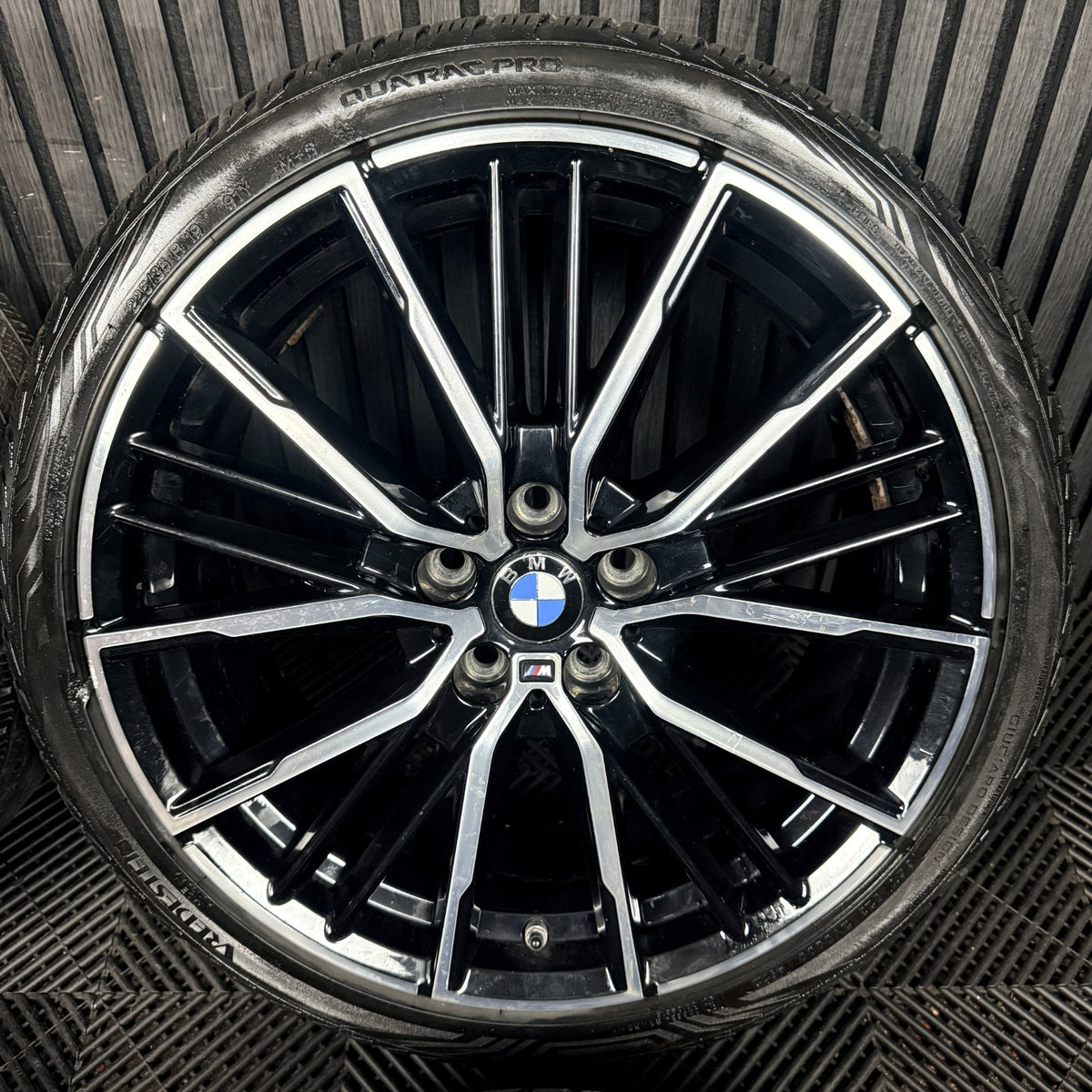 19'' BMW 1 Series 552 M Sport 2 F40 F44 Alloy Wheels Tyres 8092356 Genuine
