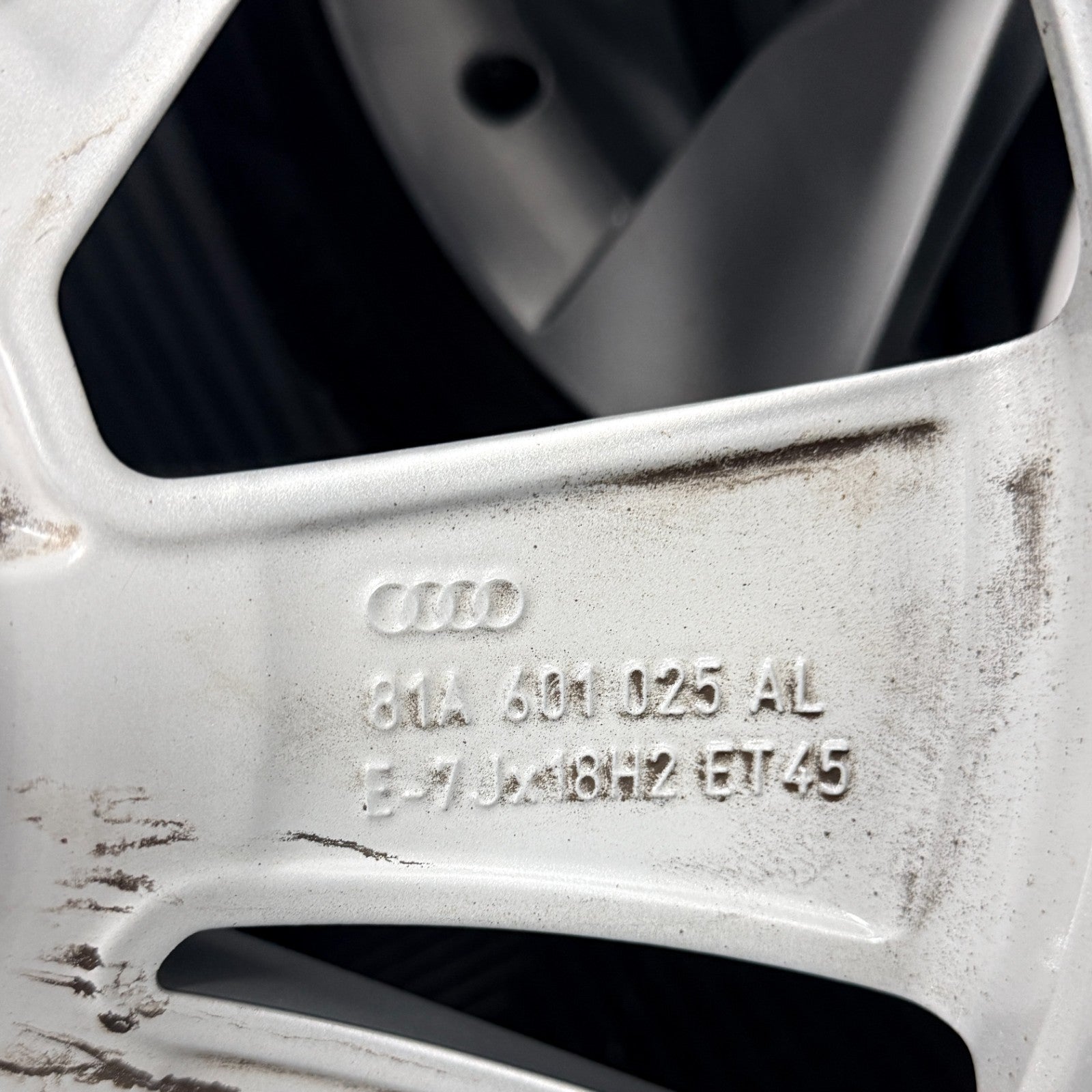 18'' Audi Q2 S Line Alloy Wheels Tyres Alloys 81A601025AL Genuine