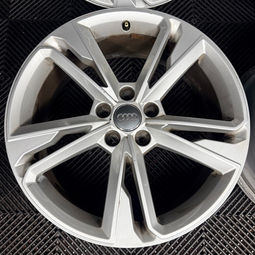 19'' Audi Q3 S Line 5 Double Spoke Alloy Wheels Alloys 83A601025M Genuine