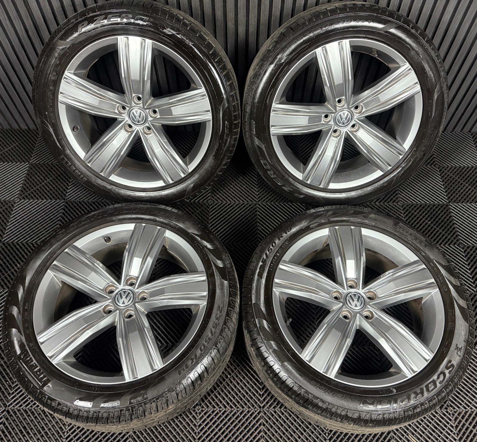 19'' GENUINE VW TIGUAN VICTORIA MK2 ALLOY WHEELS TYRES ALLOYS 5NA601025Q