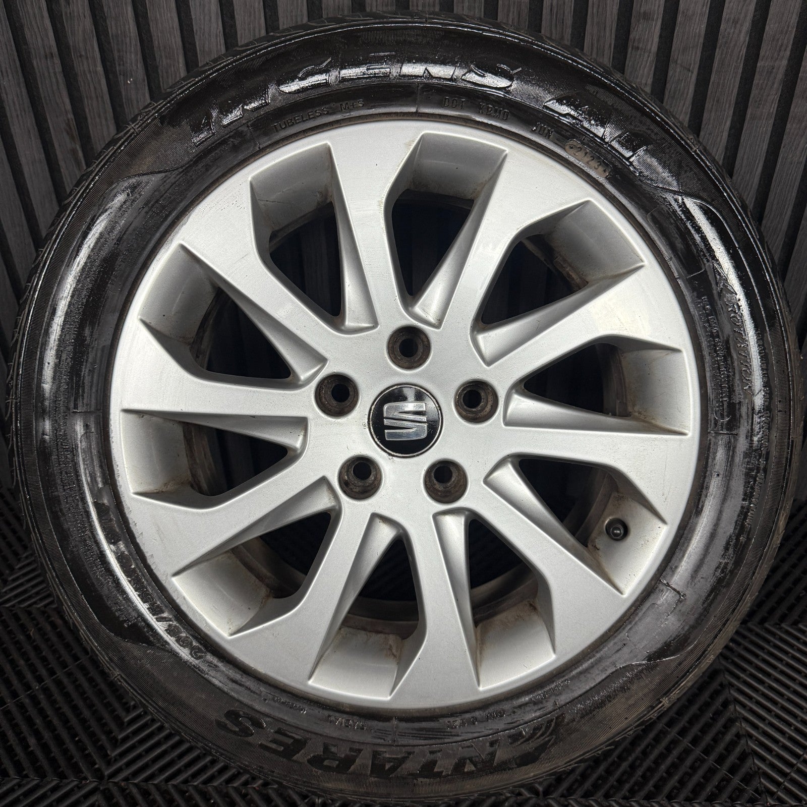 1X 16'' GENUINE SEAT LEON MK3 ALLOY WHEEL TYRE SPARE SINGLE 5F0601025A