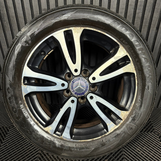 1X 16'' GENUINE MERCEDES A B CLASS CLA BLACK DC ALLOY WHEEL TYRE A2464010000