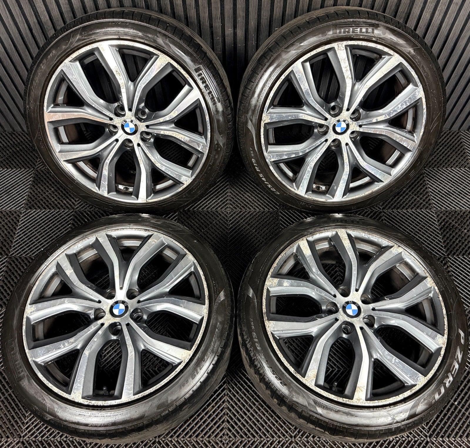 19'' BMW X1 511 F48 Grey DC Alloy Wheels Tyres 6851785 Genuine