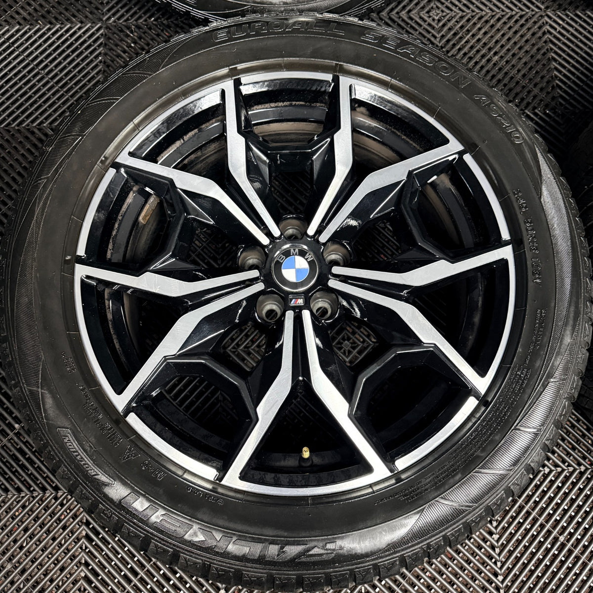 19'' Bmw X3 X4 G01 G02 887 M Sport Alloy Wheels Winter Tyres 7916263 Genuine
