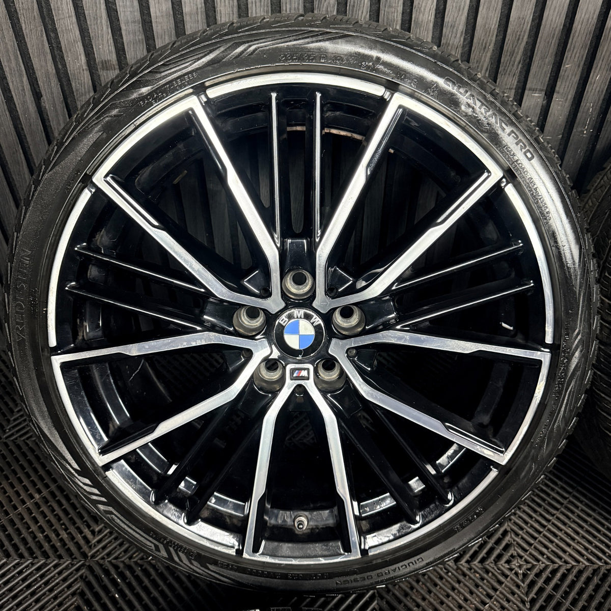 19'' BMW 1 Series 552 M Sport 2 F40 F44 Alloy Wheels Tyres 8092356 Genuine