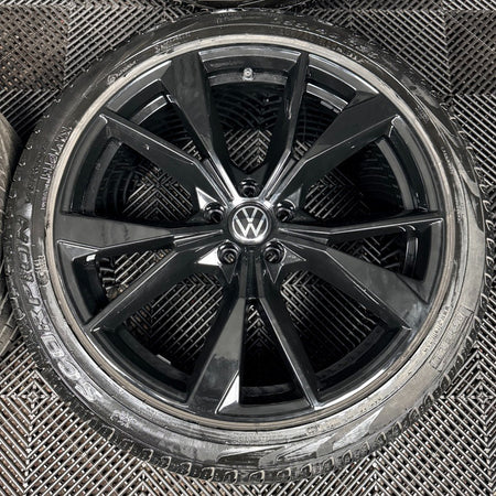 20'' VW Tiguan R Line Misano Black Alloy Wheels Tyres Alloys 5NA601025AH Genuine