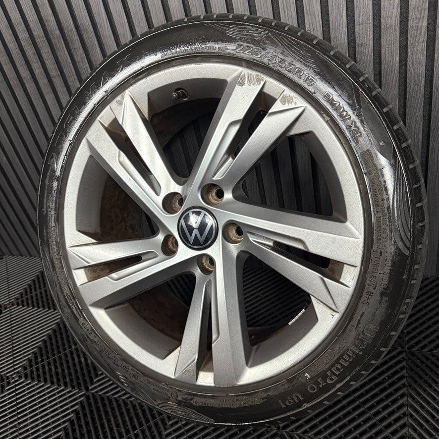 1X 17'' GENUINE VW GOLF R LINE VALENCIA GTD GTI MK8 ALLOY WHEEL TYRE 5H0601025AF