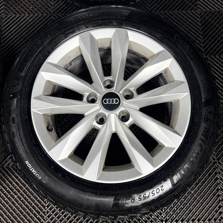 16'' GENUINE AUDI A3 SILVER MULTISPOKE ALLOY WHEELS ALLOYS TYRES 8Y0601025
