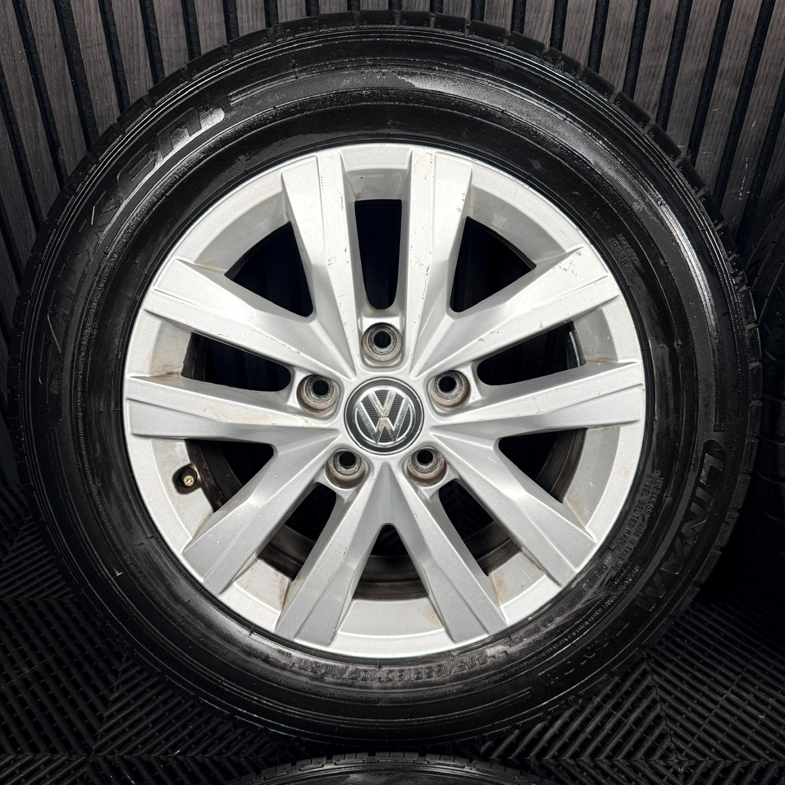16'' VW Transporter T6 T6.1 T5 Caravelle Clayton Alloy Wheels Tyres Genuine