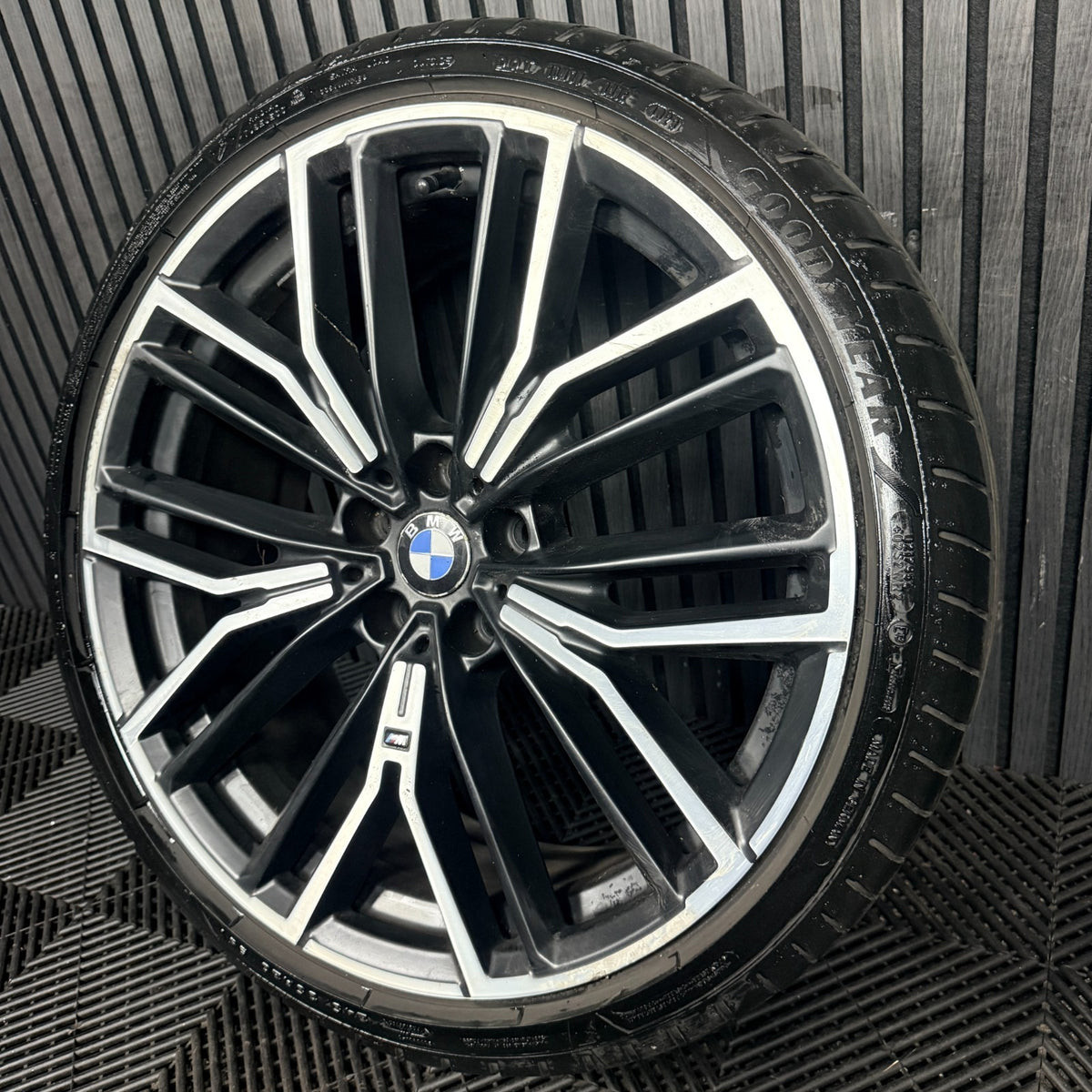 1X 20'' BMW 5 Series 846 M G30 G31 Sport Alloy Wheel Front 8747236 Genuine