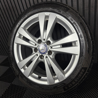 1X 17'' GENUINE MERCEDES A B CLASS CLA SILVER ALLOY WHEEL TYRE A2464011400