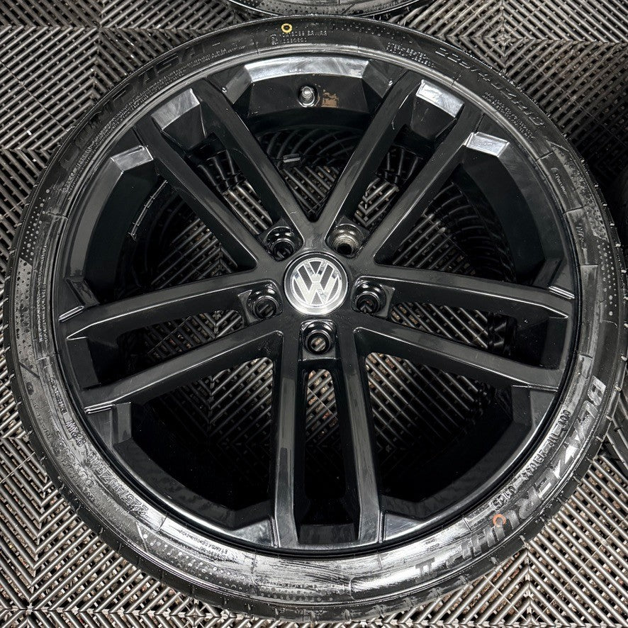 18" VW Golf Nogaro Black GTD GTI GT Mk7 Alloy Wheel Tyres 5G0601025AQ Genuine