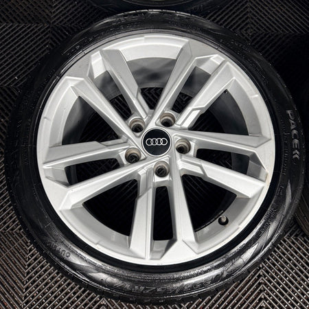 17'' Audi A3 Silver Sport Wheels Alloys Tyres 8Y0601025E Genuine