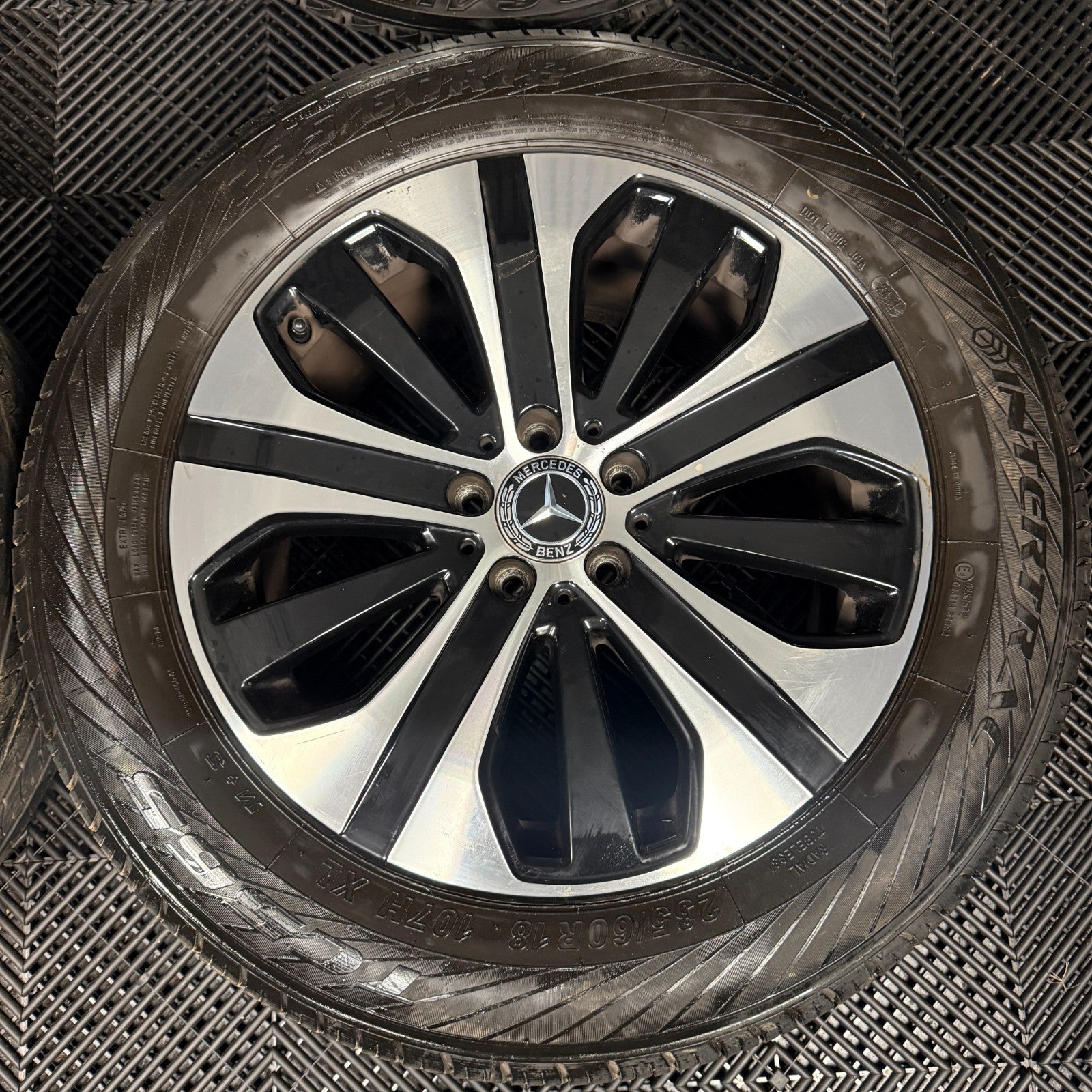 18'' GENUINE MERCEDES GLC BLACK DC ALLOY WHEELS TYRES ALLOYS A2534014600