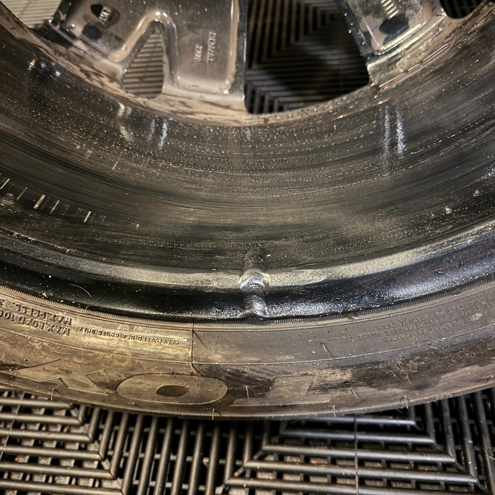 20'' GENUINE VW TOUAREG TARRAGONA ALLOY WHEELS ALLOYS TYRES Q7 7P6601025AL