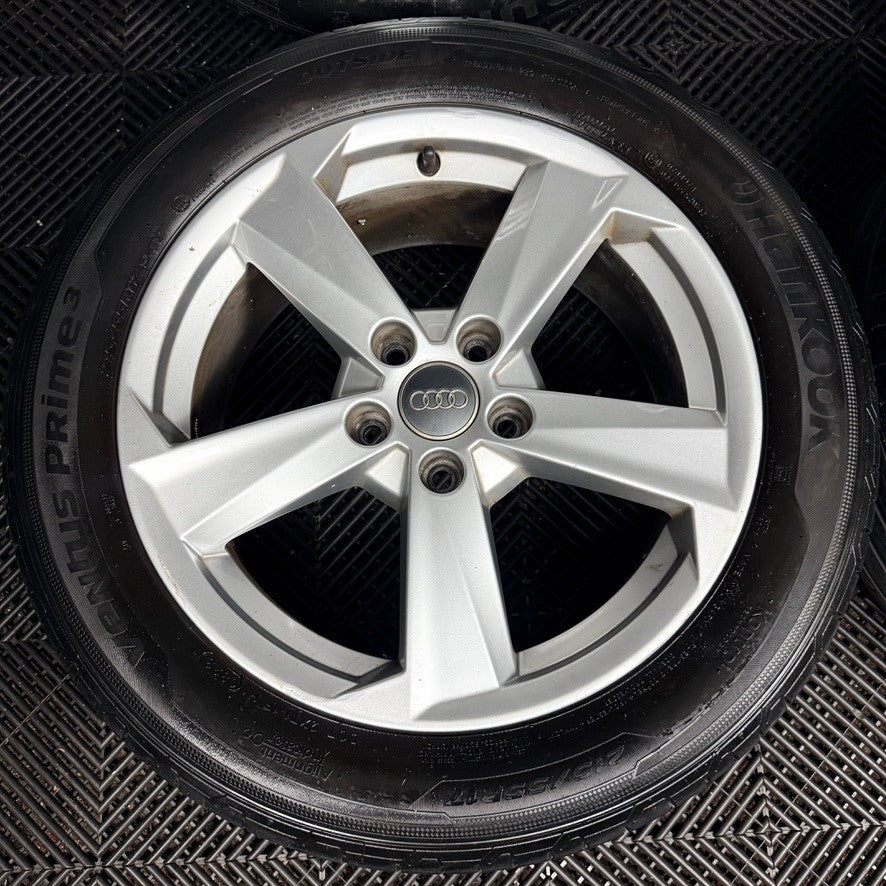 17'' Audi Q2 5 Spoke Alloy Wheels Tyres Alloys 81A601025B Genuine