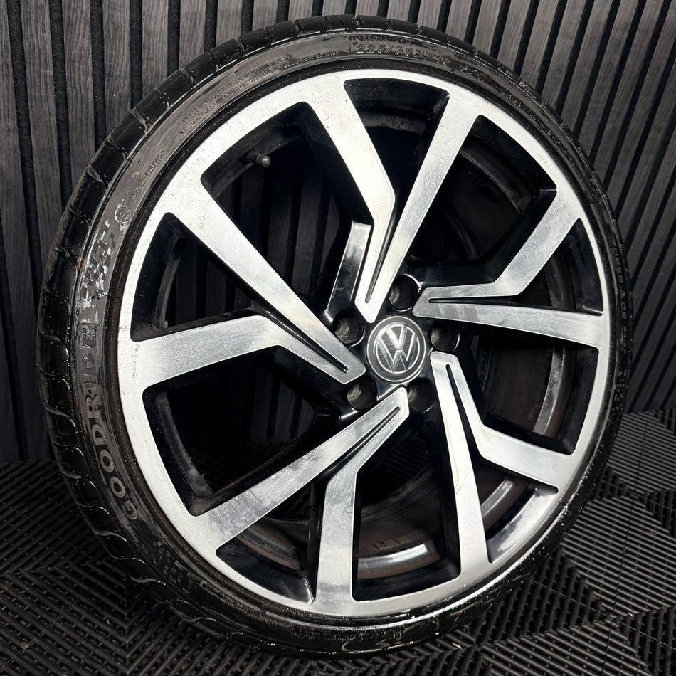 1X 19'' VW Golf Brescia Clubsport GTI MK7 Alloy Wheel Tyre 5G0601025CL Genuine