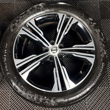 19'' Volvo XC40 R Design Alloy Wheels Tyres Alloys 5X108 31471556 Genuine