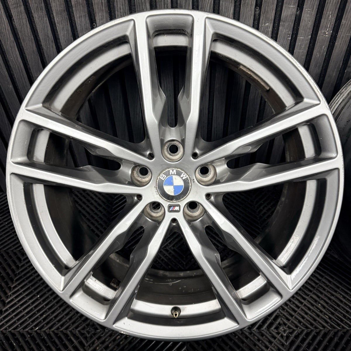 19'' BMW X3 X4 G01 G02 698 M Sport Alloy Wheels Alloys 8746987 Genuine