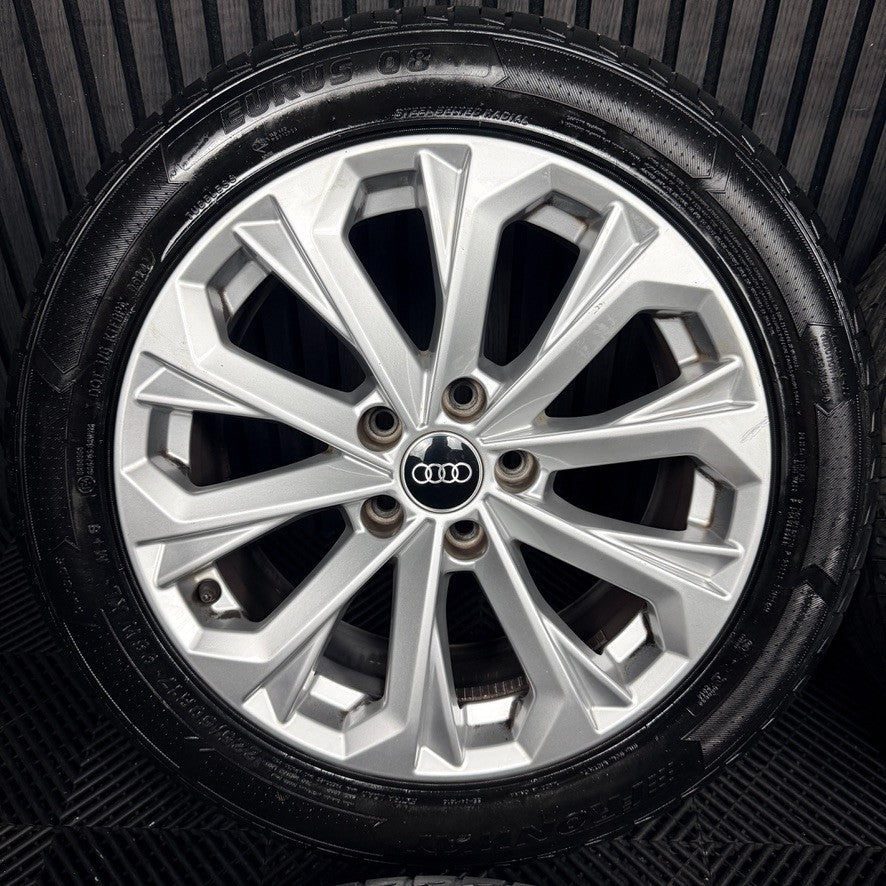 17'' Audi A4 Silver B8 B9 10 Spoke Alloy Wheels Alloys Tyres 8W0601025L Genuine