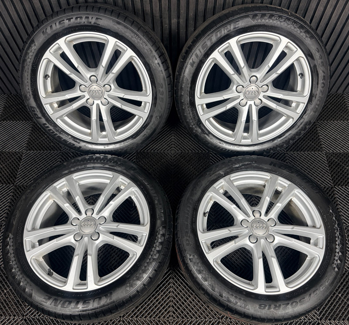 18'' Audi Q3 S Line 5 Double Spoke Facelift Alloy Wheels Tyres Alloys Genuine
