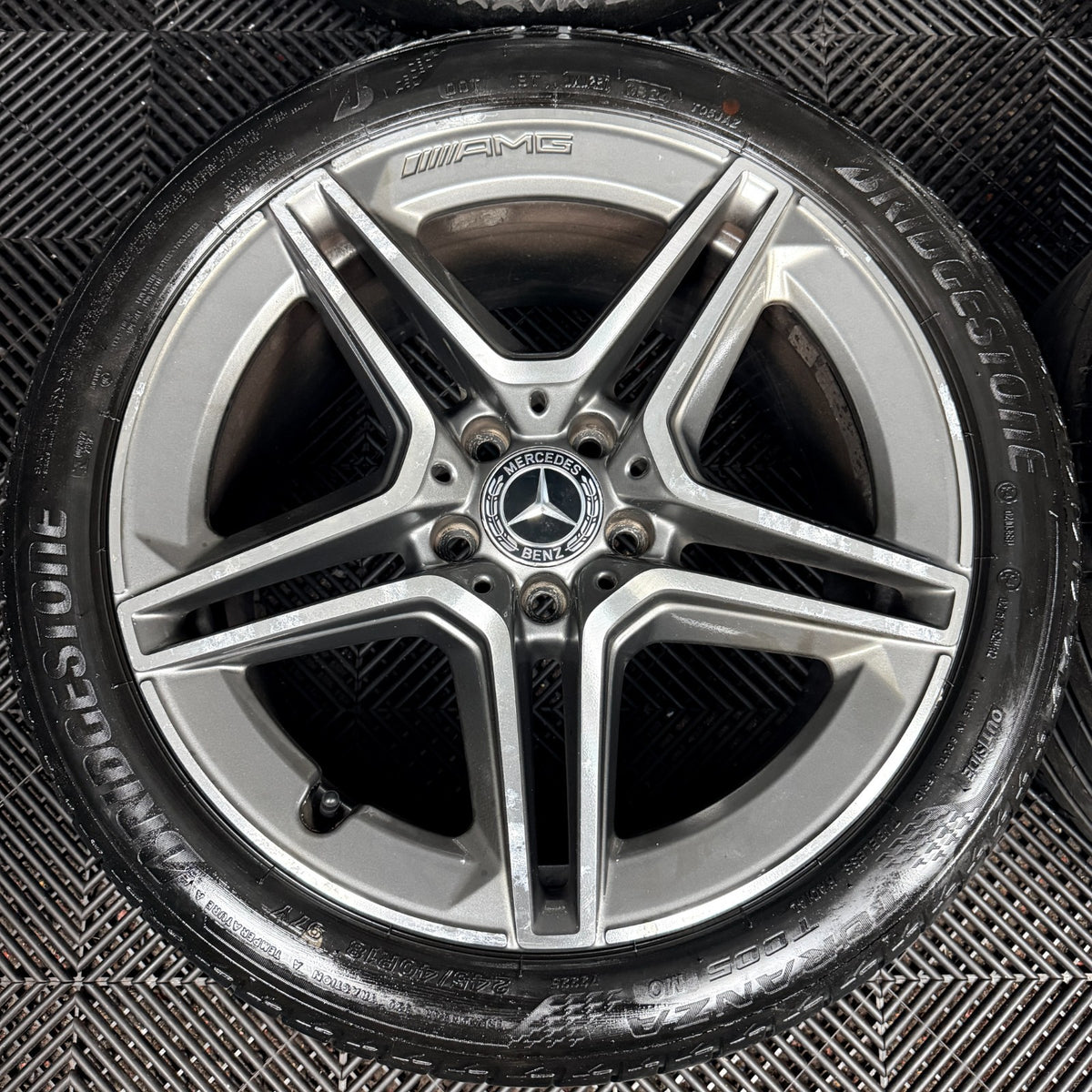 18'' Mercedes AMG C Class W205 Grey 5 Spoke Alloy Wheels Tyres Alloys Genuine