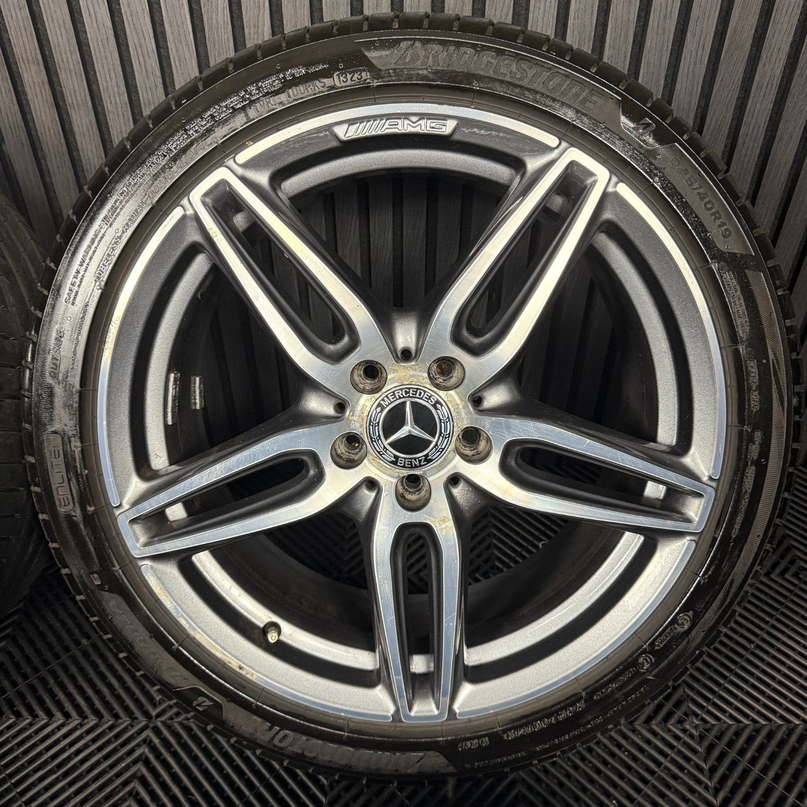 19'' GENUINE MERCEDES AMG E CLASS W213 ALLOY WHEELS SPORT BRIDGESTONE TYRES