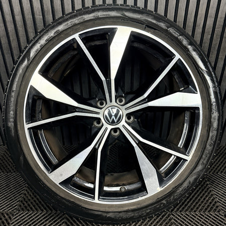 1X 20'' VW Tiguan Misano R Line 5NA601025AH Black DC Alloy Tyre Wheel Genuine