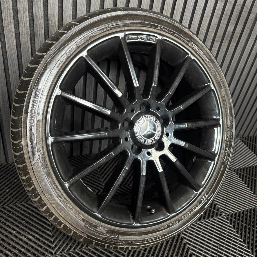 1X 18'' GENUINE AMG MERCEDES A CLASS CLA W176 BLACK ALLOY WHEEL TYRE A1764010200