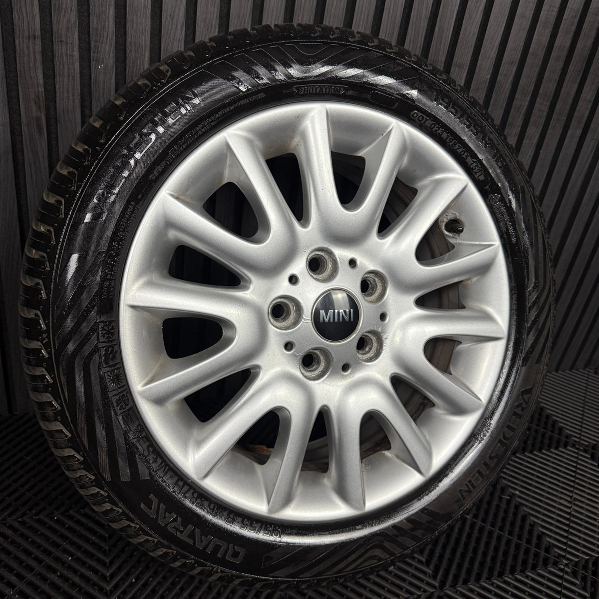 1X 16'' GENUINE MINI COOPER ONE D 495 VICTORY F55 F56 ALLOY WHEEL TYRE 6855104