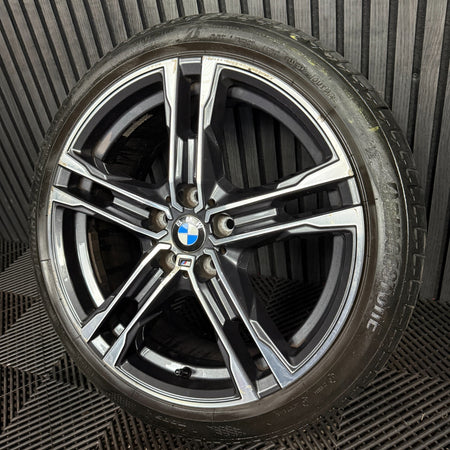 1x 18'' BMW 1 Series 819 M Sport 2 F40 F44 Alloy Wheels Tyre 8092352 Genuine OEM