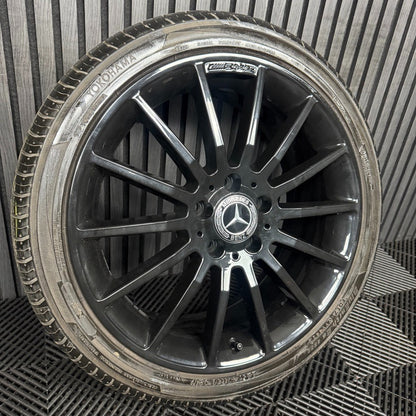 1X 18'' GENUINE AMG MERCEDES A CLASS CLA W176 BLACK ALLOY WHEEL TYRE A1764010200