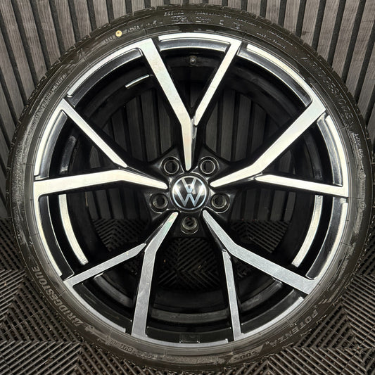 1X 19'' GENUINE VW GOLF R MK8 ESTORIL BLACK DC ALLOY TYRE WHEEL 5H0601025S