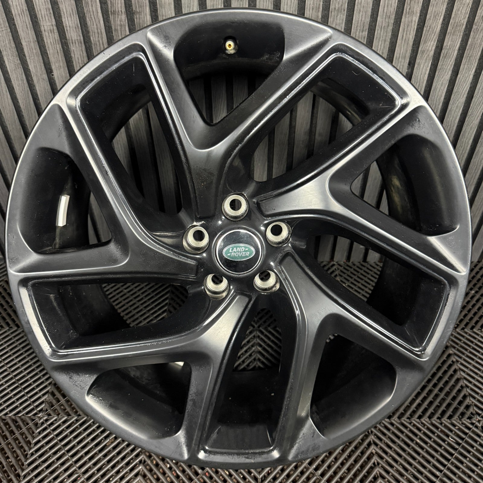 1X 22'' GENUINE RANGE ROVER SPORT LAND BLACK L461 5131 ALLOY WHEEL N9XM-1007-AA
