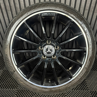 1X 18'' GENUINE AMG MERCEDES A CLASS CLA W176 BLACK ALLOY WHEEL TYRE A1764010200