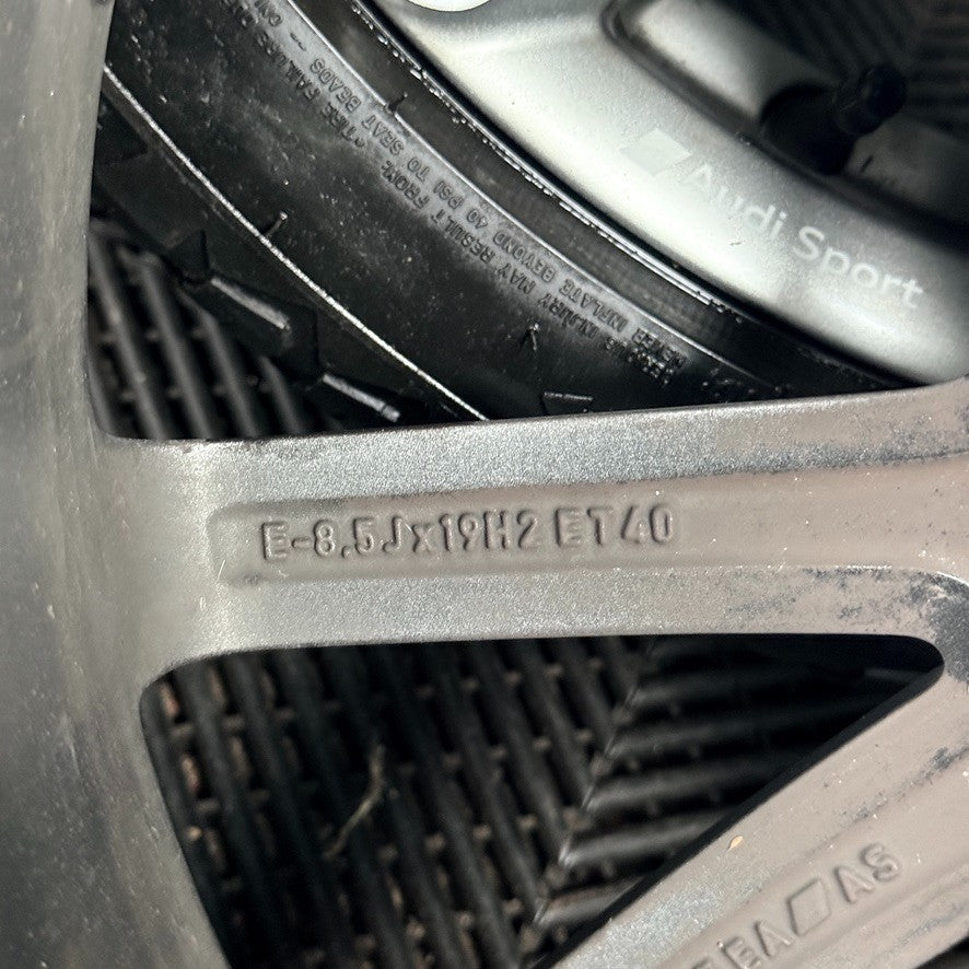 19'' Audi A4 S Line Grey DC B8 B9 Alloy Wheels Alloys Tyres 8W0601025BD Genuine