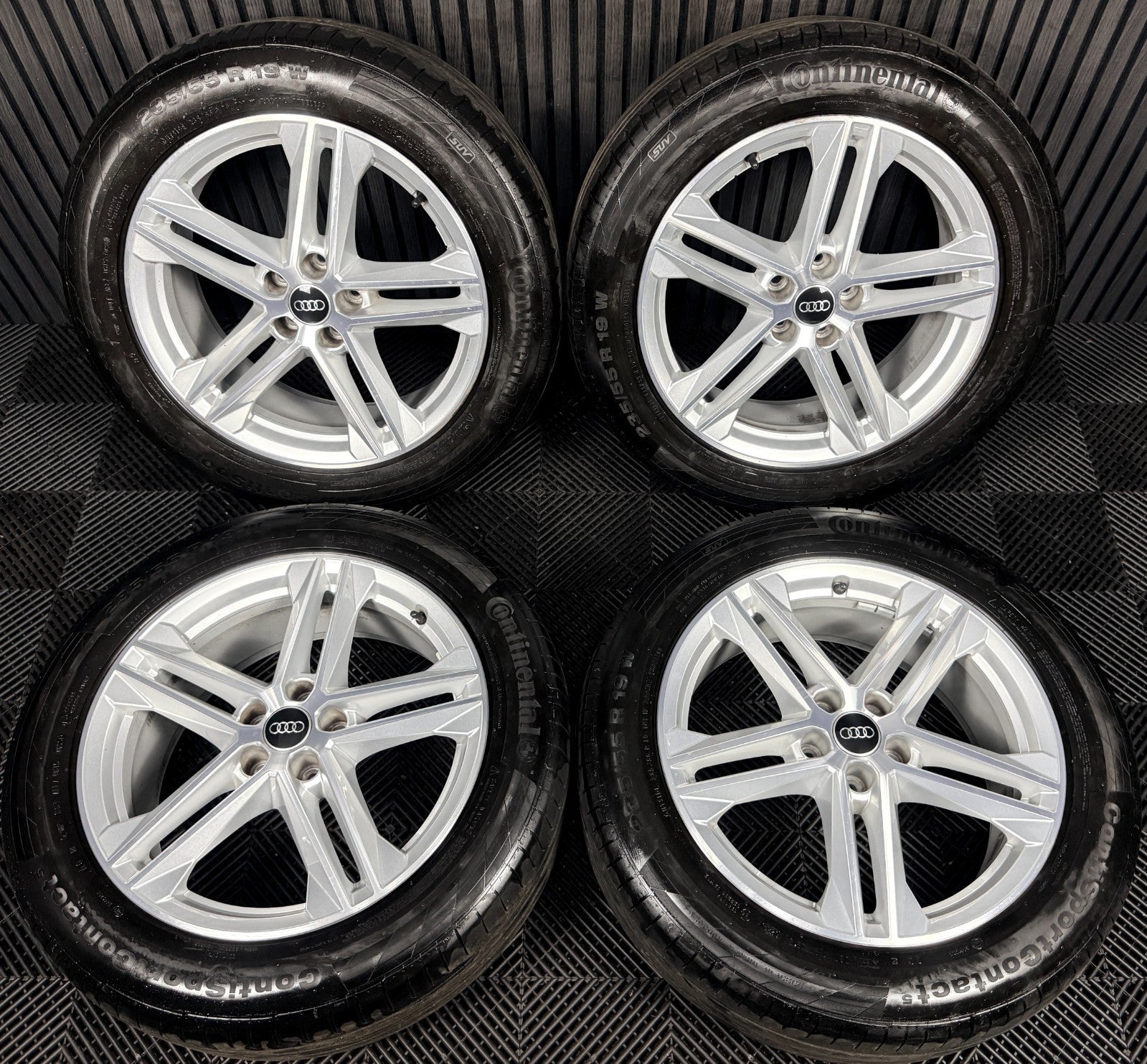 19'' Audi Q5 5 Double Spoke S Line Alloy Wheels Tyres 5X112 80A601025G Genuine