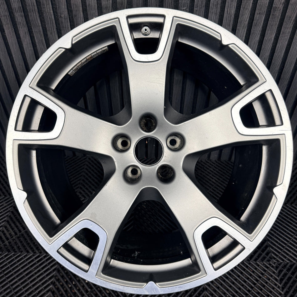 1X 20'' Maserati Levante 670044708 Alloy Wheel Single Rear Genuine
