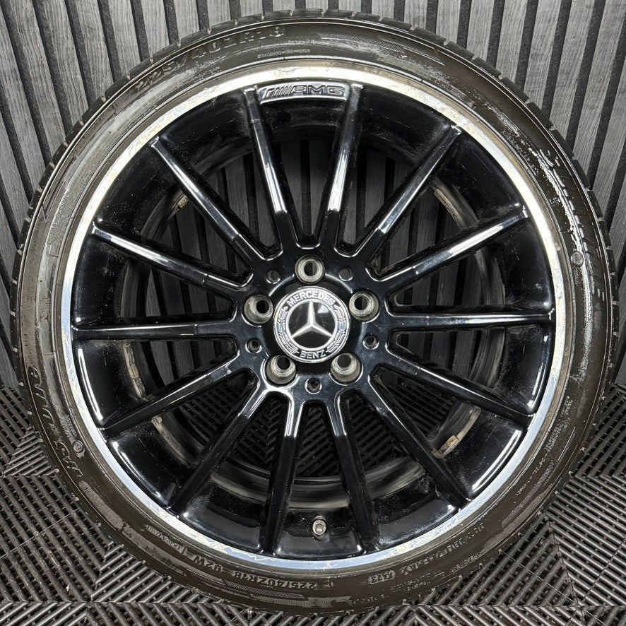 1X 18'' GENUINE AMG MERCEDES A CLASS CLA W176 BLACK ALLOY WHEEL TYRE A1764010200