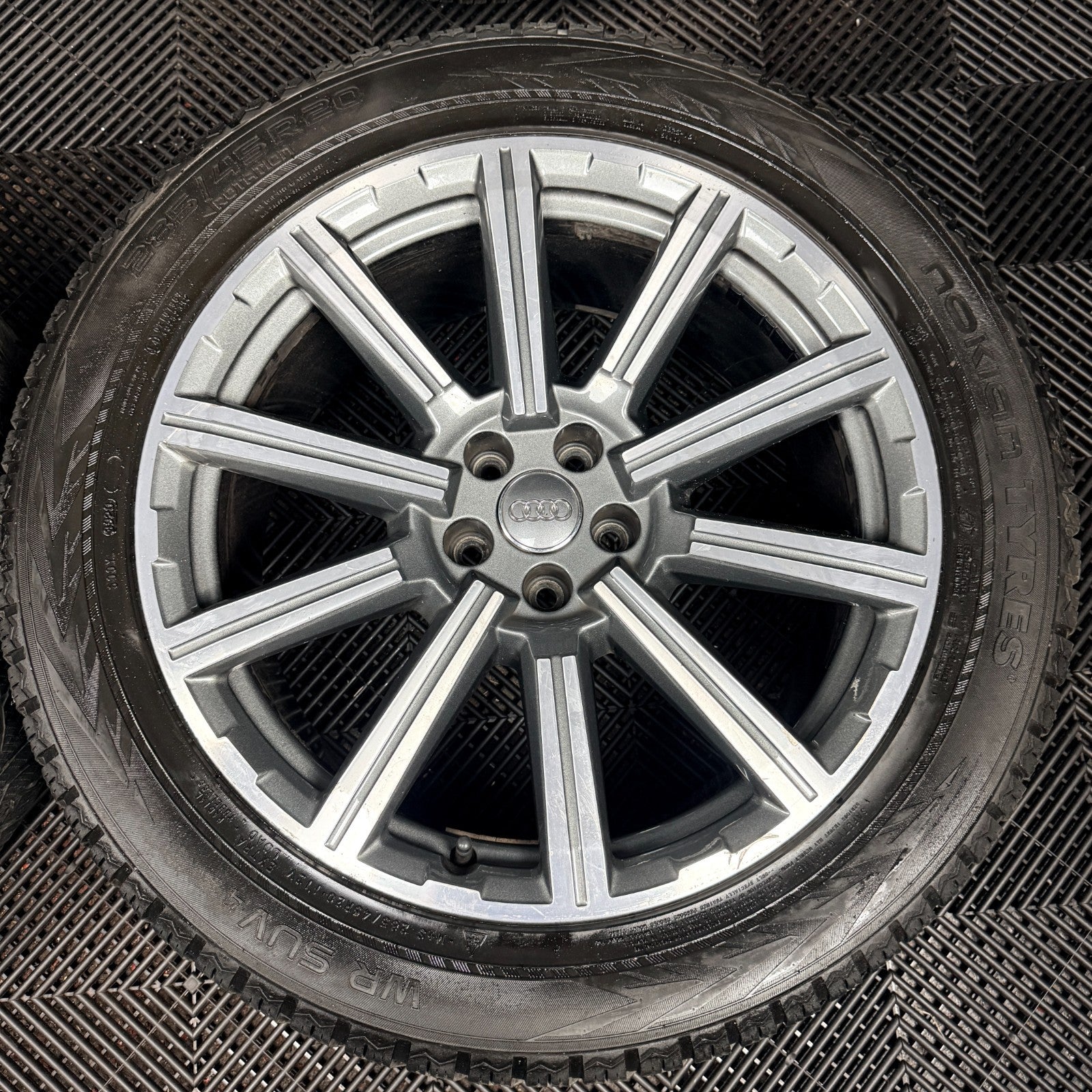 20'' Audi Q7 S Line Grey DC Alloy Wheels Alloys Tyres 4M0601025AD Genuine