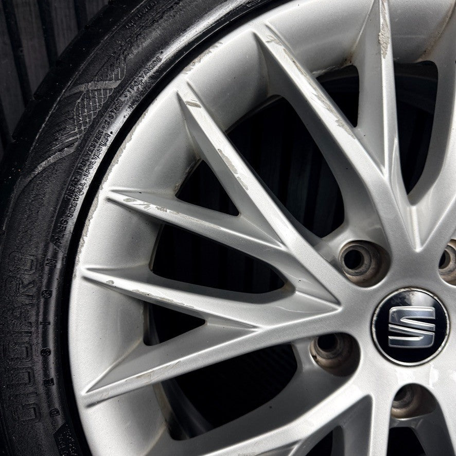 1X 17'' Seat Leon FR MK3 Alloy Wheel Tyre Single Genuine 5F0601025H