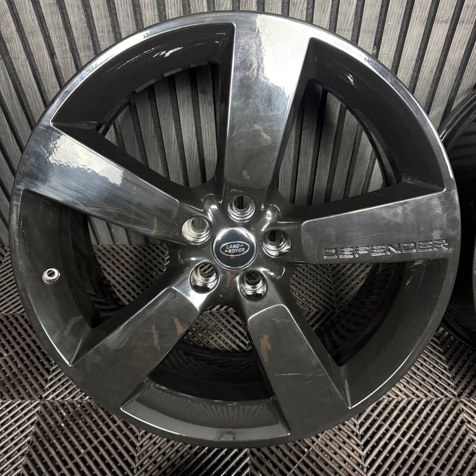 22'' Land Rover Defender 5 Spoke Black 5098 Alloy Wheels Alloys Genuine