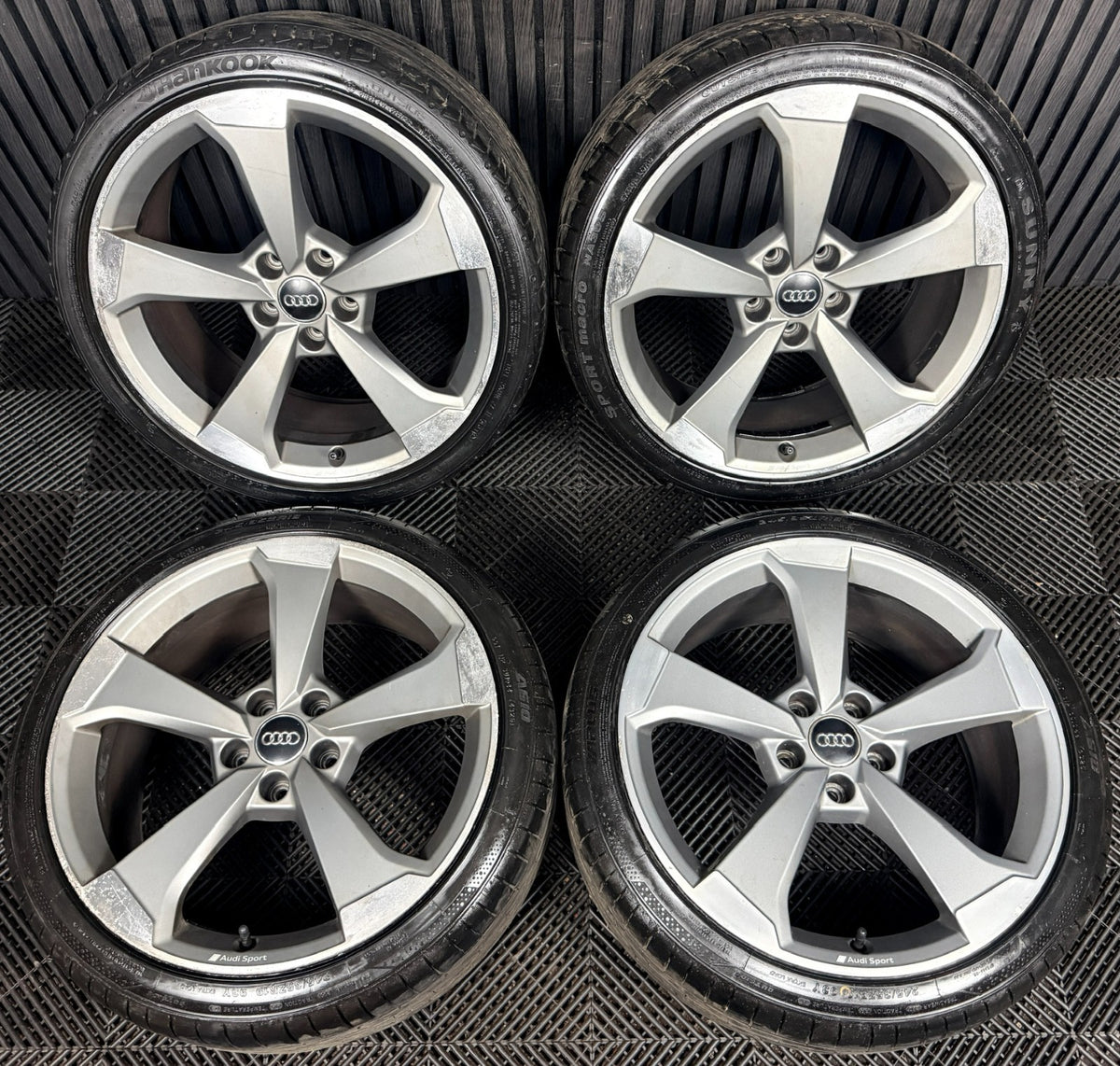 19'' Audi A4 S Line Black Edition B8 B9 Rotor Wheels Alloys 8W0601025CG Genuine