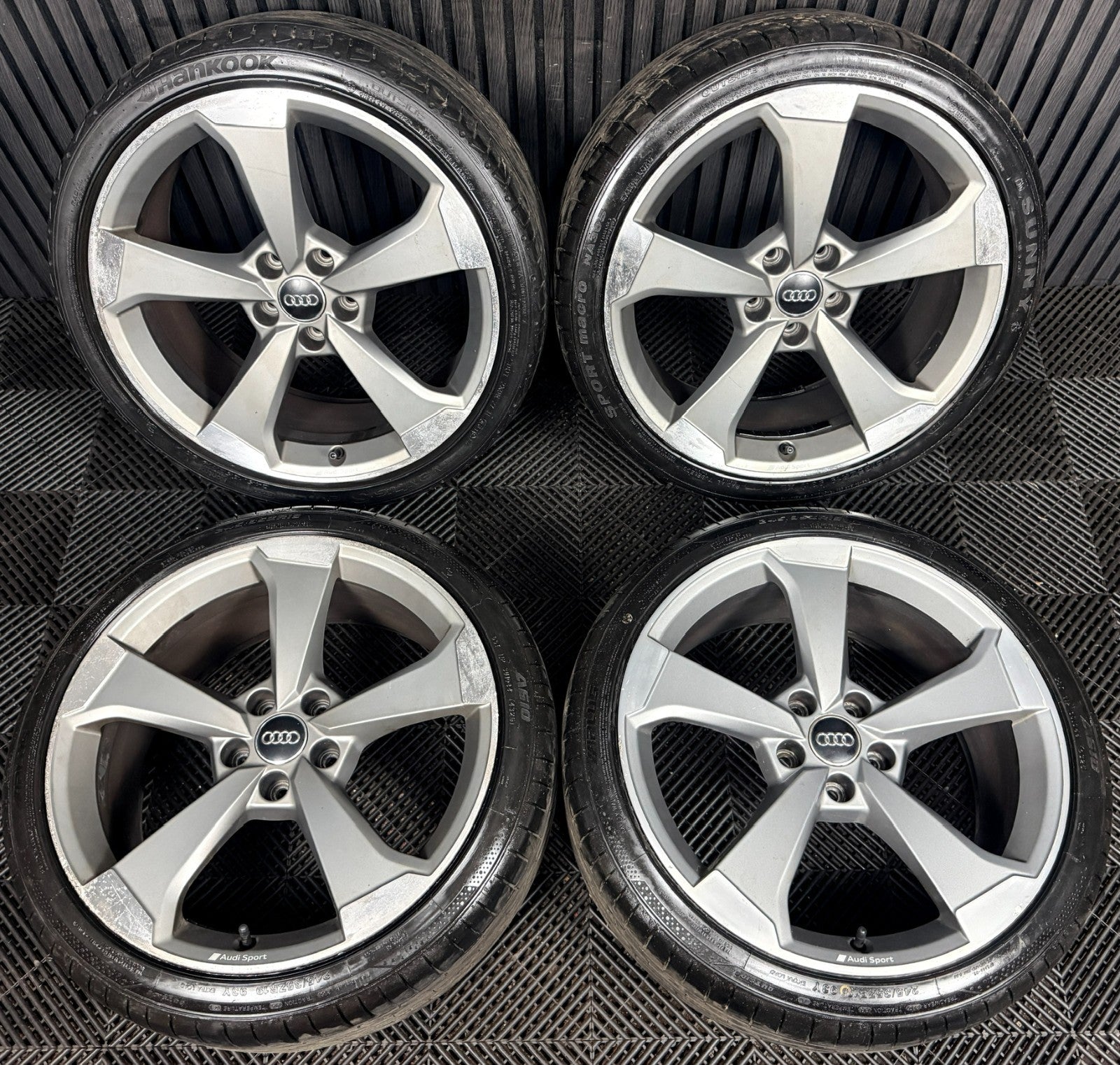 19'' Audi A4 S Line Black Edition B8 B9 Rotor Wheels Alloys 8W0601025CG Genuine
