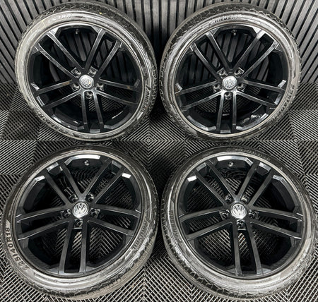 18" VW Golf Nogaro Black GTD GTI GT Mk7 Alloy Wheel Tyres 5G0601025AQ Genuine