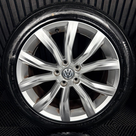 18" VW T-Roc Grange Hill Silver Alloy Wheels Tyres Alloys 2GA601025D Genuine